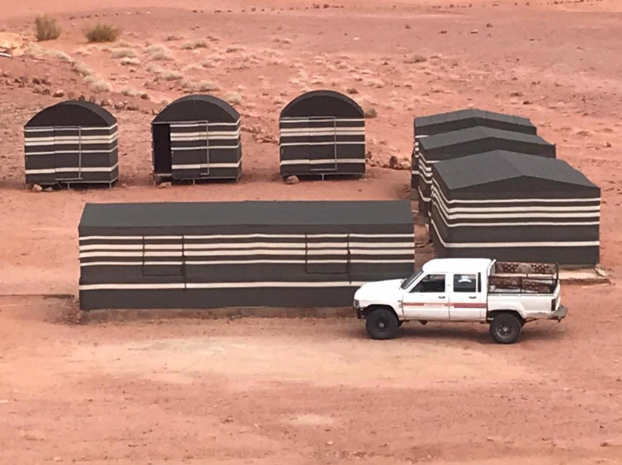 Hotel Bedouin Expedition à Wadi Rum Extérieur photo