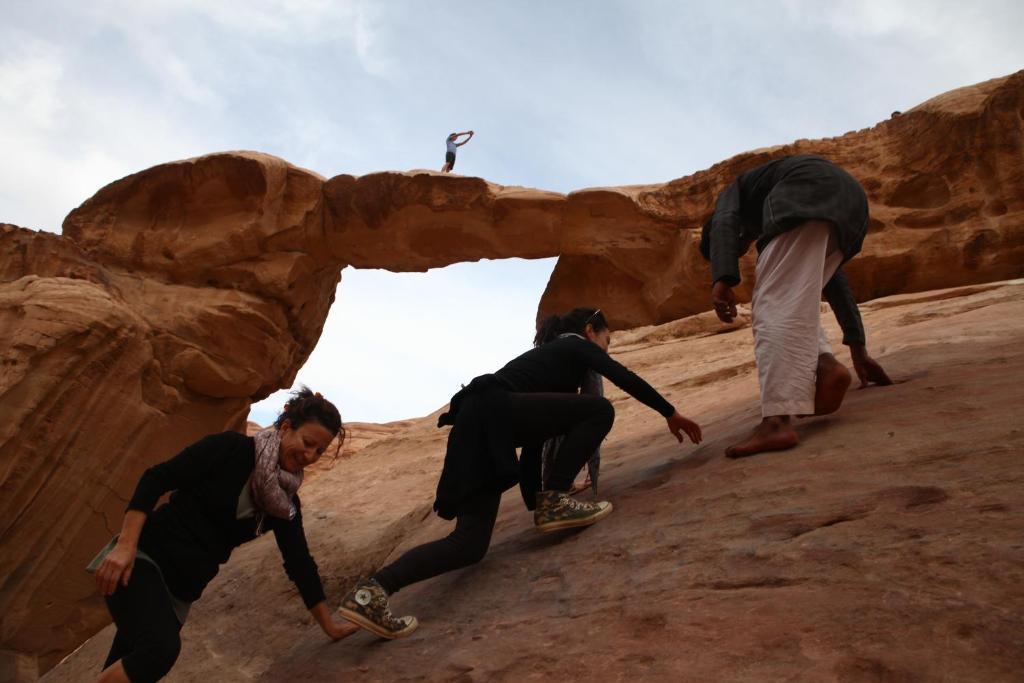 Hotel Bedouin Expedition à Wadi Rum Extérieur photo