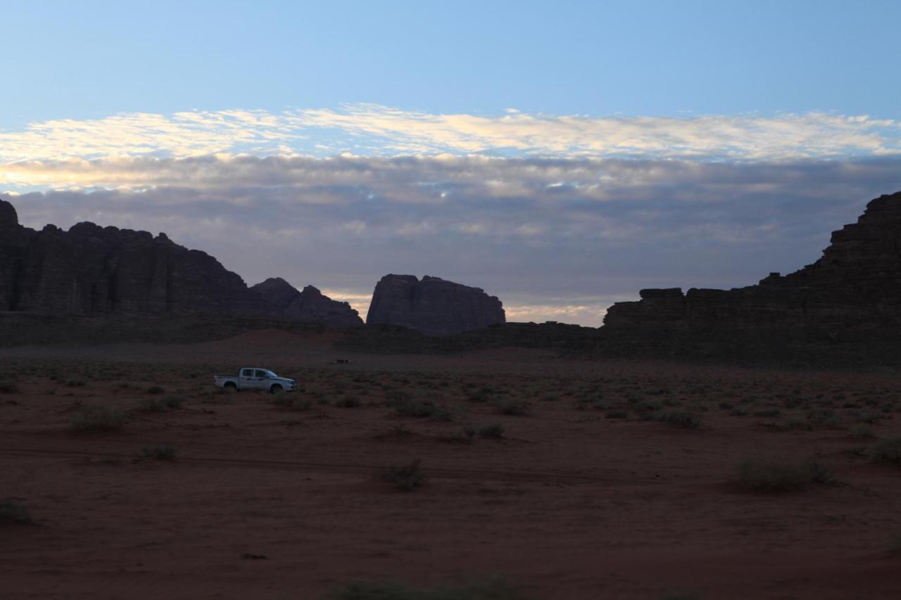 Hotel Bedouin Expedition à Wadi Rum Extérieur photo